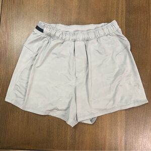 LULULEMON SURGE SHORTS - GRAY/SILVER CAMOUFLAGE - SMALL